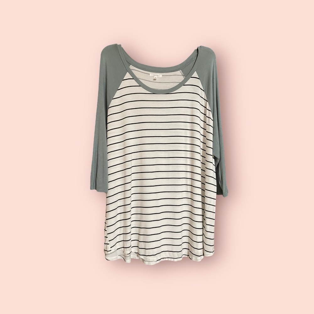 Maurice’s 2X 3/4 length sleeves